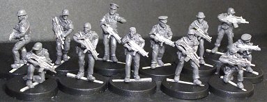 28mm armed policeman